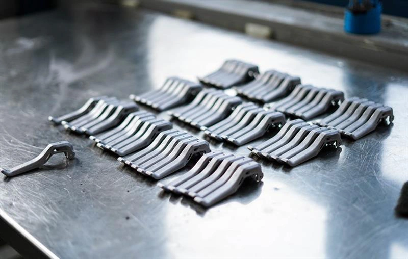 Kühlmantel-Komponenten für ein E-Motorgehäuse mit integrierter Kühlung